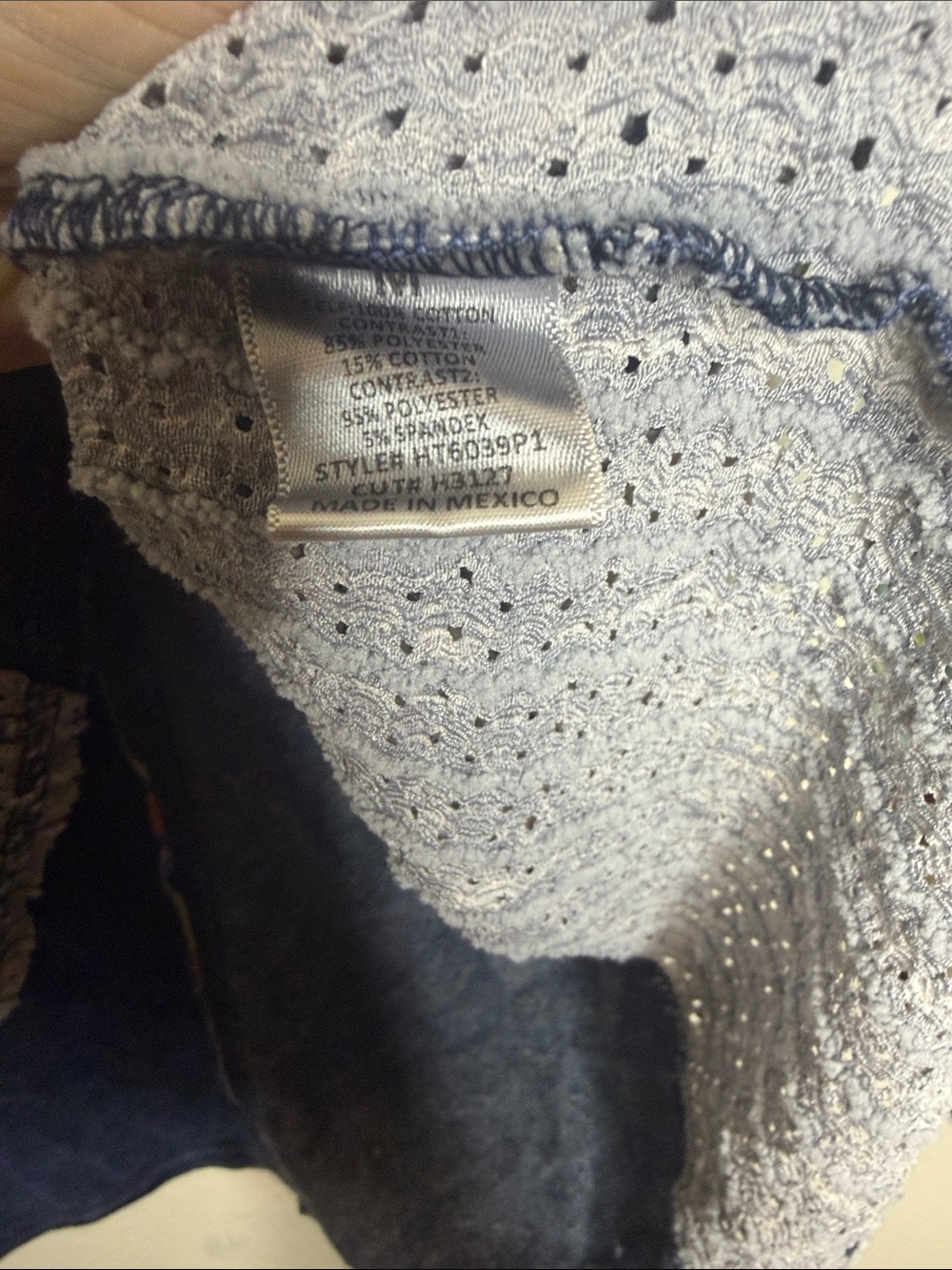J. HER | Women’s Mixed Media Material Boho Henley Style Top Size Medium - Picture 4 of 5